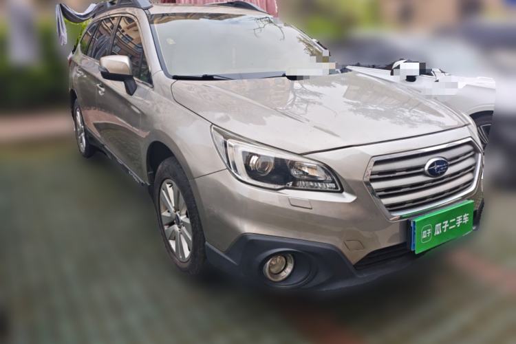 Used Subaru Outback 2016 2.5i Luxury Navigation Edition Front Right 45 Deg