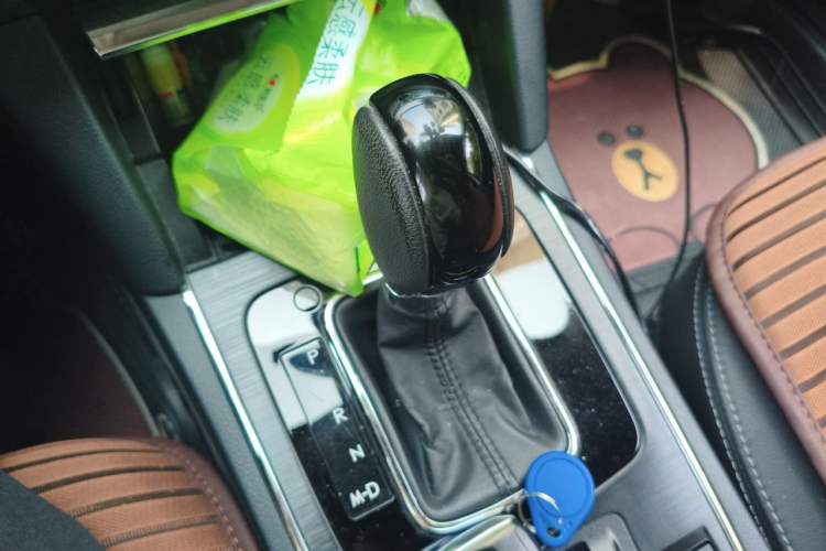 Used Subaru Outback 2016 2.5i Luxury Navigation Edition Gear Lever