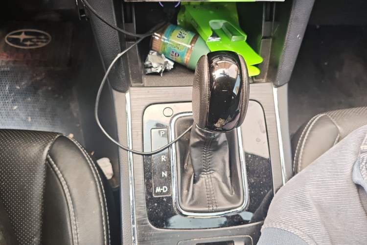 Used Subaru Outback 2016 2.5i Luxury Navigation Edition Gear Lever