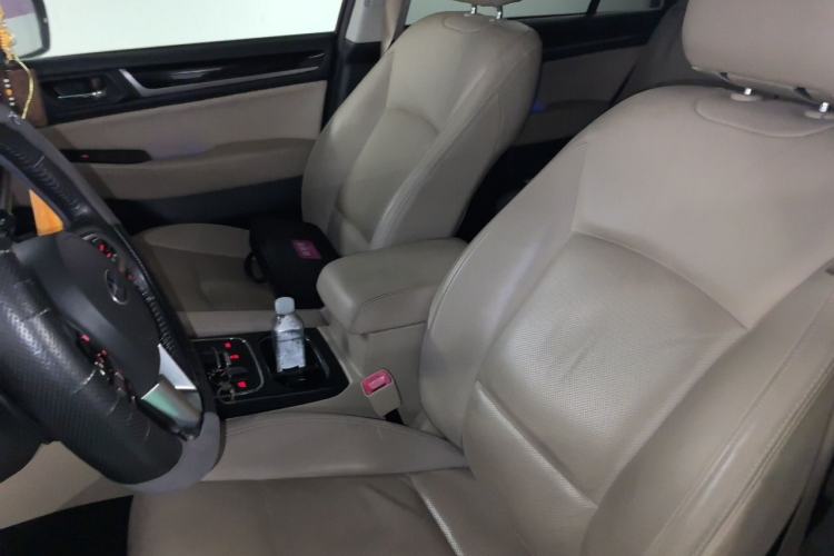 Used Subaru Outback 2016 2.5i Sport Navigation Edition Left Front Seat