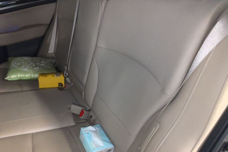 Used Subaru Outback 2016 2.5i Sport Navigation Edition Left Rear Seat