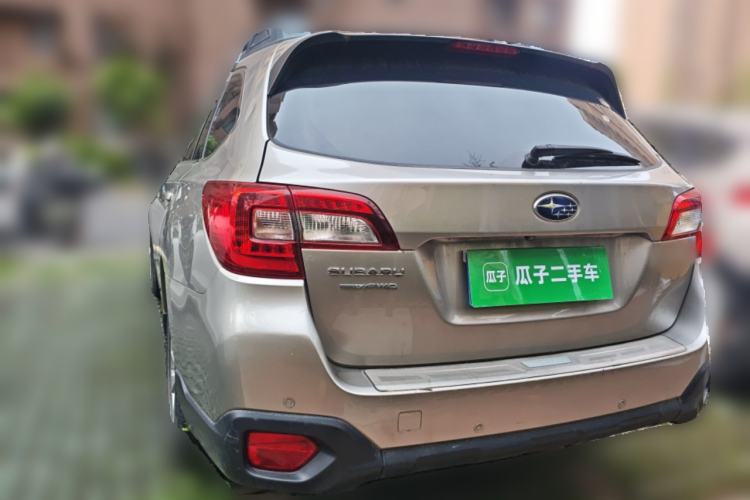 Used Subaru Outback 2016 2.5i Luxury Navigation Edition Rear