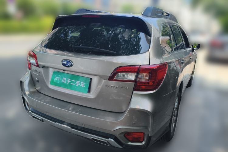 Used Subaru Outback 2016 2.5i Luxury Navigation Edition Rear Right 45 Deg