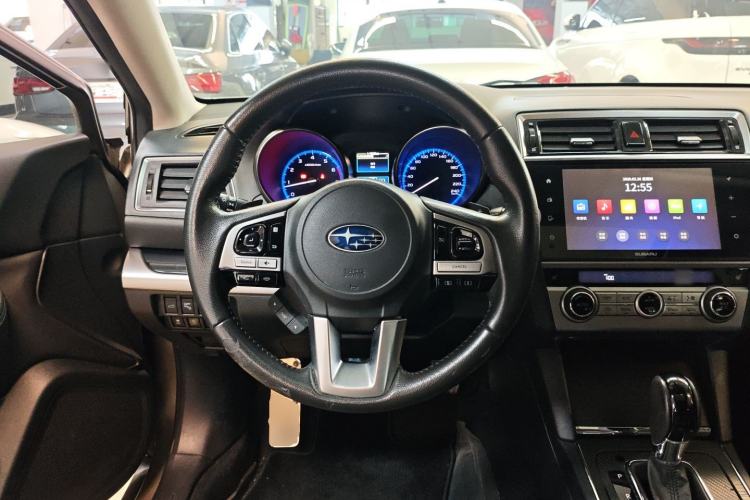 Used Subaru Outback 2016 2.5i Sport Navigation Edition Steering Wheel