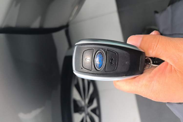 Used Subaru Outback 2016 2.5i Sport Navigation Edition Vehicle Key