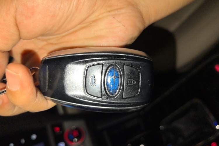Used Subaru Outback 2016 2.5i Sport Navigation Edition Vehicle Key