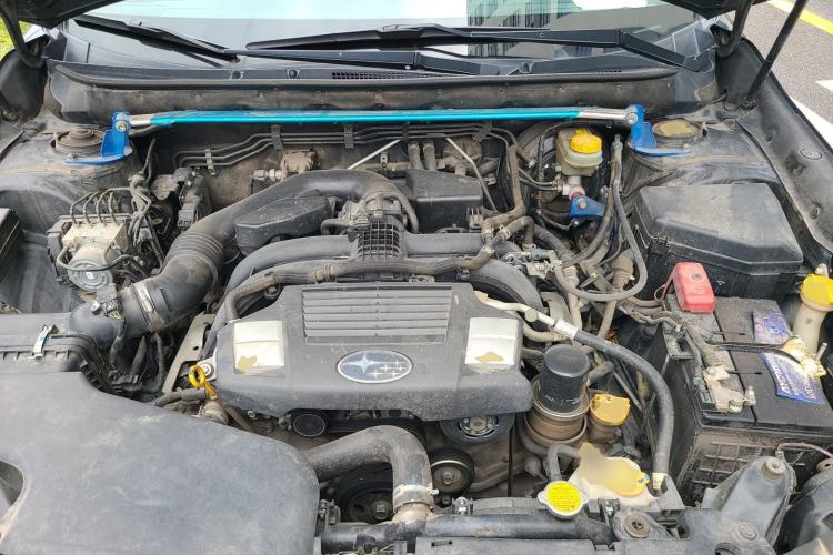 Used Subaru Outback 2017 2.5i Sport Navigation Edition with EyeSight Engine Bay
