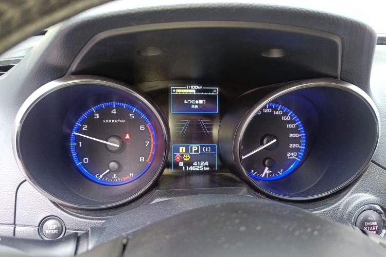 Used Subaru Outback 2017 2.5i Luxury Navigation Edition with EyeSight Instrument Cluster