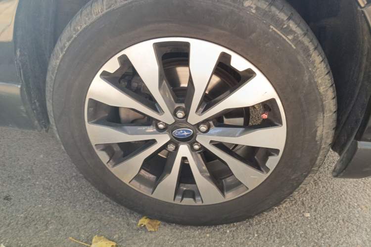 Used Subaru Outback 2017 2.5i Sport Navigation Edition with EyeSight Right Front Wheel Hub