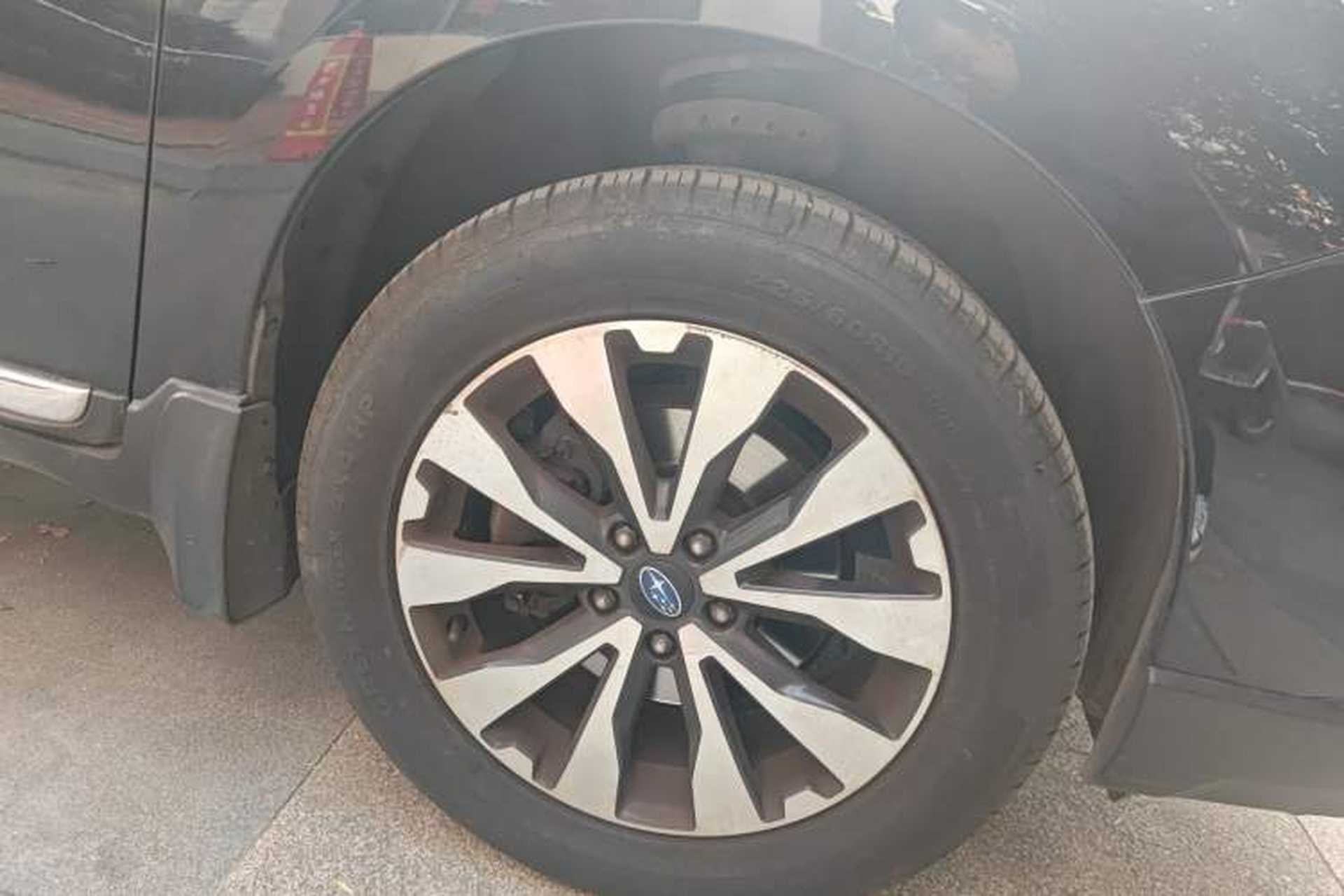 Used Subaru Outback 2017 2.5i Sport Navigation Edition with EyeSight Right Front Wheel Hub