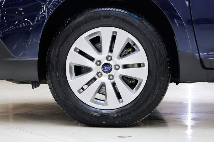 Used Subaru Outback 2017 2.5i Luxury Navigation Edition Exterior 10