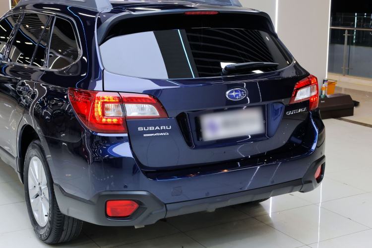 Used Subaru Outback 2017 2.5i Luxury Navigation Edition Exterior 4