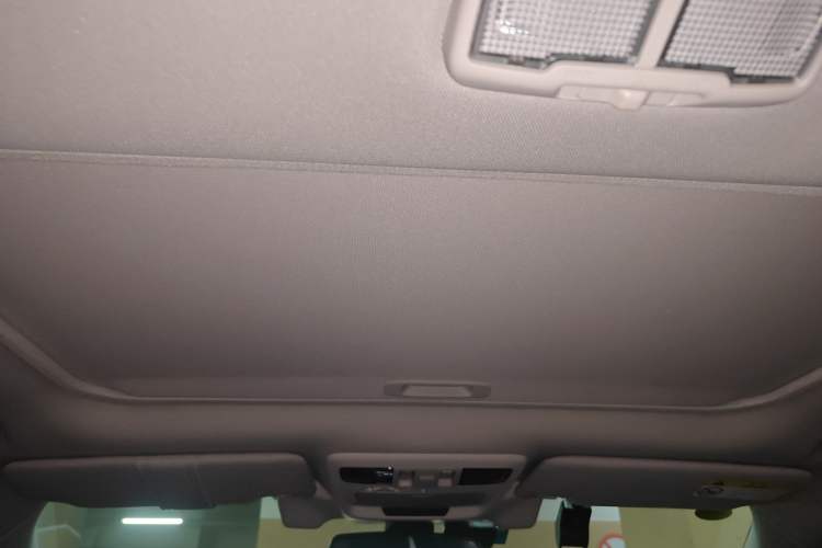 Used Subaru Outback 2017 2.5i Sport Navigation Edition with EyeSight Headliner