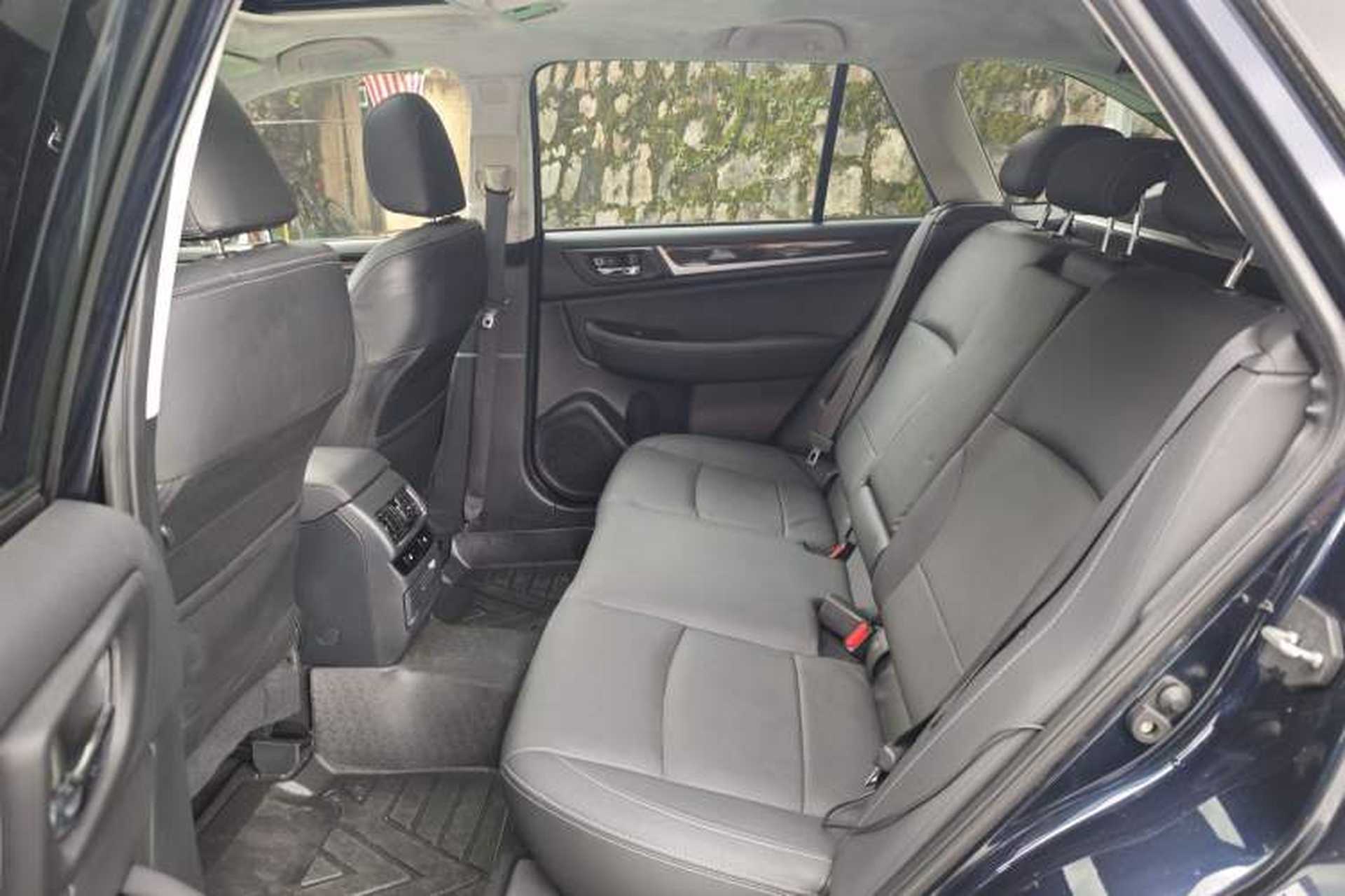 Used Subaru Outback 2017 2.5i Sport Navigation Edition with EyeSight Interior 3
