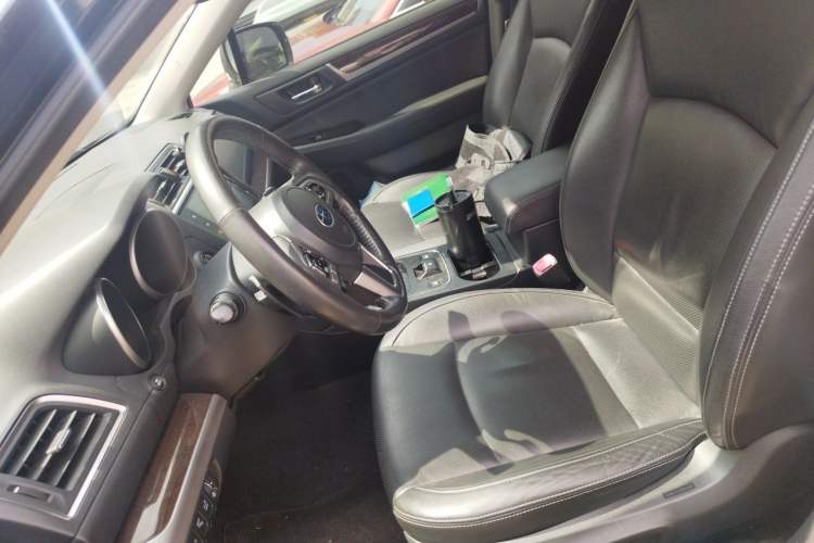 Used Subaru Outback 2017 2.5i Luxury Navigation Edition with EyeSight Left Front Seat
