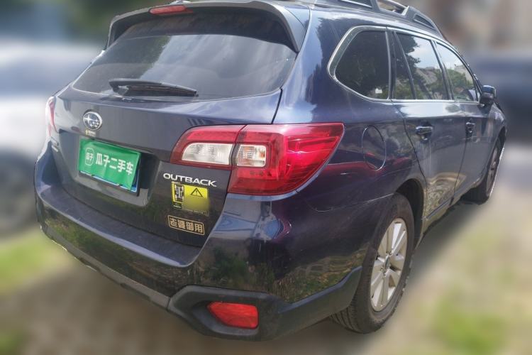 Used Subaru Outback 2017 2.5i Luxury Navigation Edition with EyeSight Rear Right 45 Deg