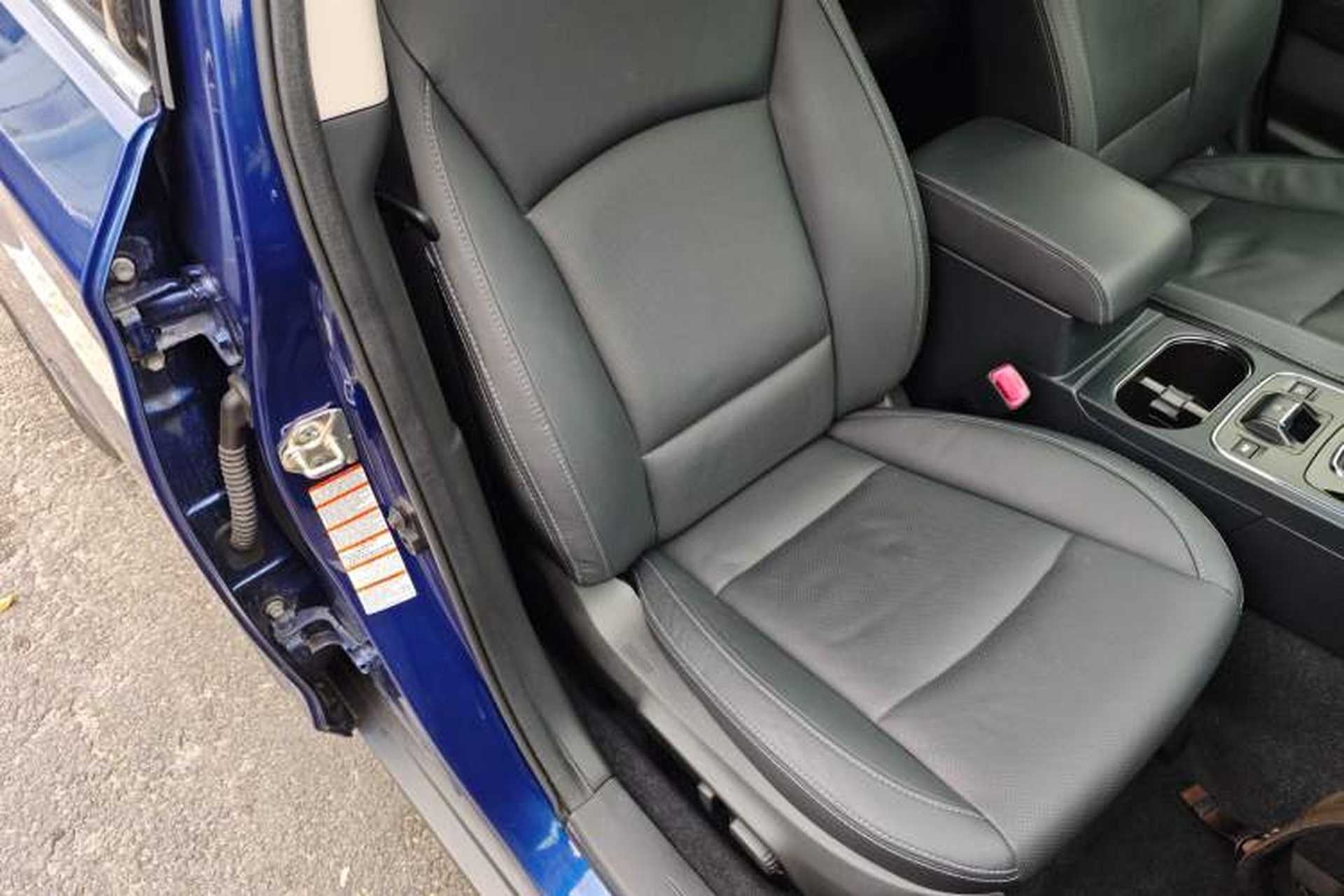 Used Subaru Outback 2017 2.5i Luxury Navigation Edition with EyeSight Right Front Seat