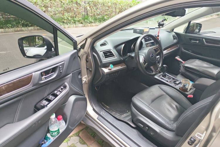 Used Subaru Outback 2017 2.5i Luxury Navigation Edition with EyeSight Driver Seat