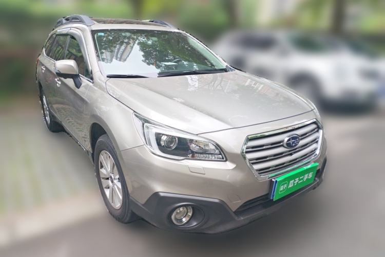 Used Subaru Outback 2017 2.5i Luxury Navigation Edition with EyeSight Front Right 45 Deg