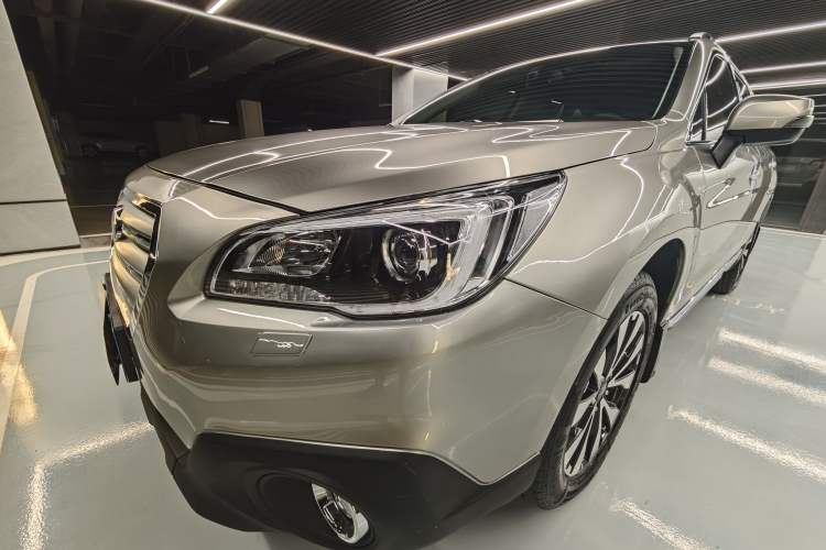 Used Subaru Outback 2017 2.0DIT Prestige Edition Interior 12