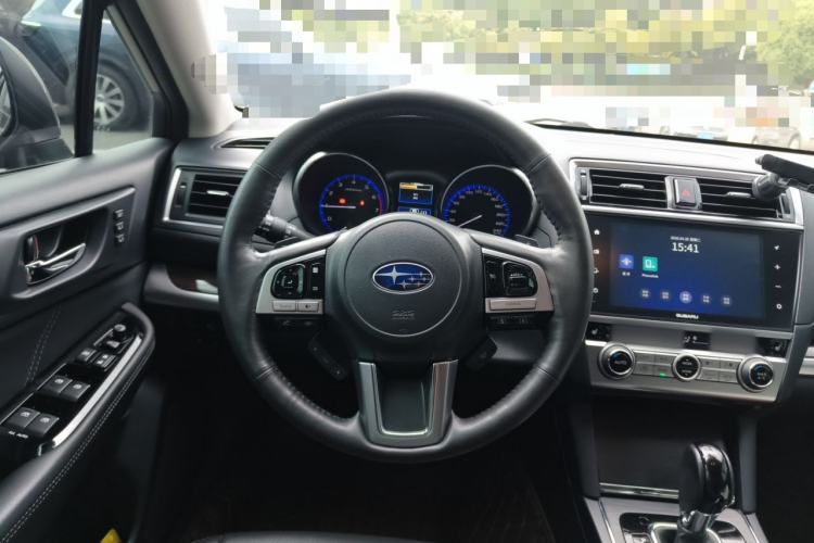 Used Subaru Outback 2017 2.5i Luxury Navigation Edition Steering Wheel