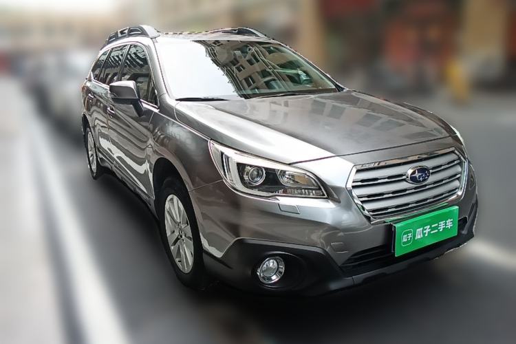 Used Subaru Outback 2017 2.5i Luxury Navigation Edition with EyeSight Front Right 45 Deg