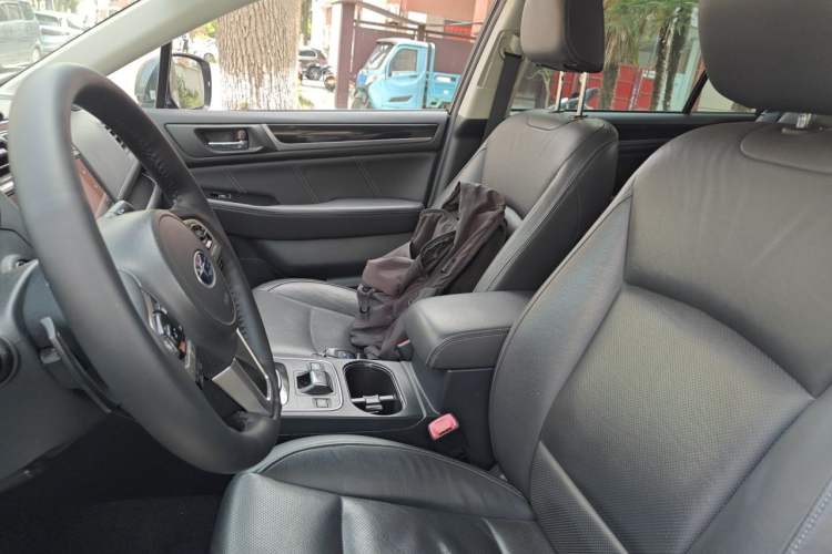 Used Subaru Outback 2017 2.5i Sport Navigation Edition with EyeSight Left Front Seat