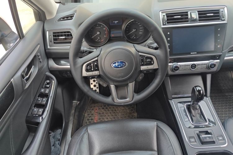 Used Subaru Outback 2017 2.5i Sport Navigation Edition with EyeSight Steering Wheel