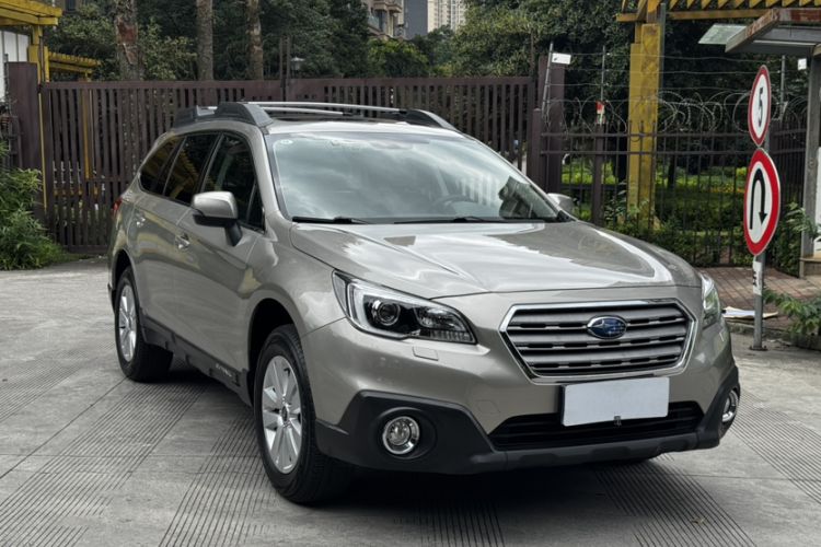 Used Subaru Outback 2017 2.5i Luxury Navigation Edition with EyeSight Exterior 1