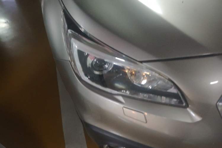 Used Subaru Outback 2017 2.5i Sport Navigation Edition with EyeSight Exterior 6