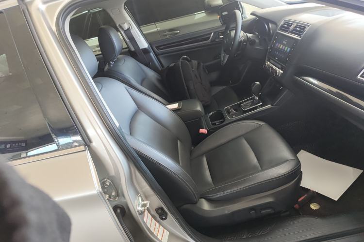 Used Subaru Outback 2017 2.5i Sport Navigation Edition with EyeSight Right Front Seat