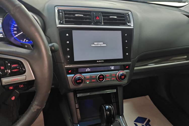 Used Subaru Outback 2017 2.5i Luxury Navigation Edition Audio And AC Panel