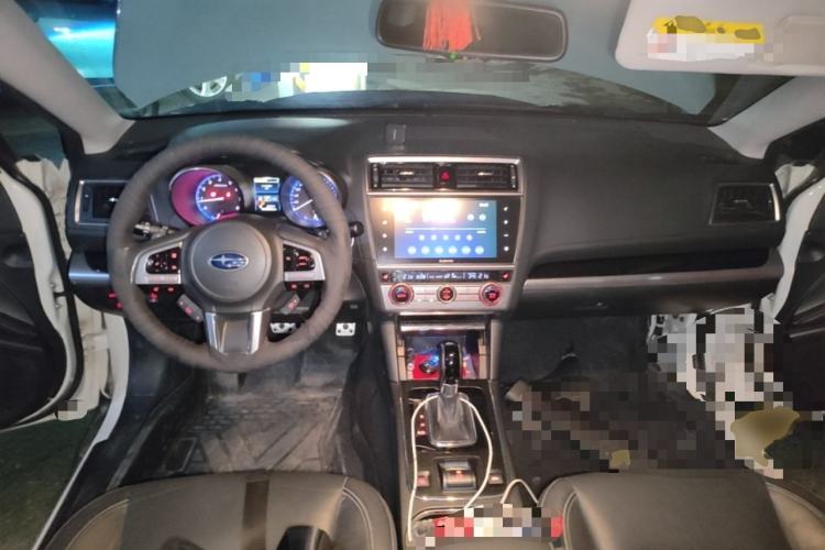 Used Subaru Outback 2017 2.5i Sport Navigation Edition Center Console