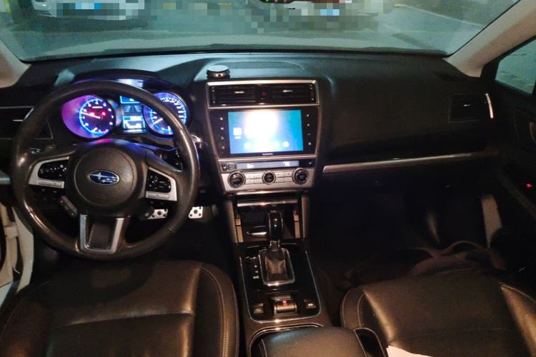 Used Subaru Outback 2017 2.5i Sport Navigation Edition with EyeSight Center Console