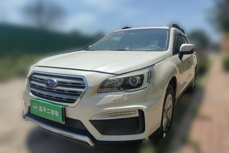 Used Subaru Outback 2017 2.5i Luxury Navigation Edition Guazi used car, China used car export, Used car for sale, Used cars, Cheapest cars for sale