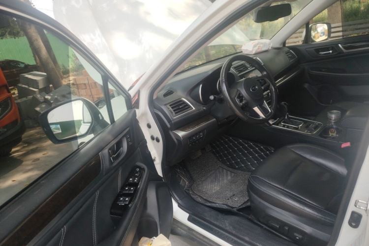 Used Subaru Outback 2017 2.5i Luxury Navigation Edition with EyeSight Driver Seat