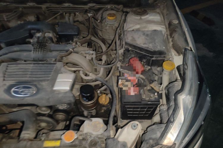 Used Subaru Outback 2017 2.5i Sport Navigation Edition Engine Bay Left