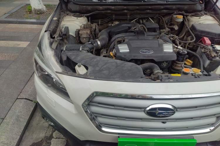 Used Subaru Outback 2017 2.5i Luxury Navigation Edition with EyeSight Engine Bay Right