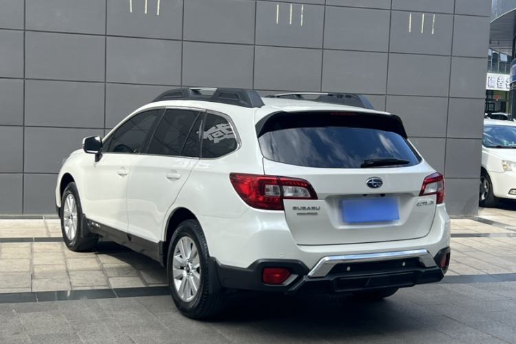 Used Subaru Outback 2017 2.5i Luxury Navigation Edition Exterior 1