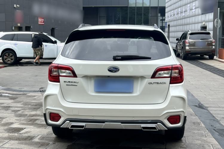 Used Subaru Outback 2017 2.5i Sport Navigation Edition with EyeSight Exterior 3