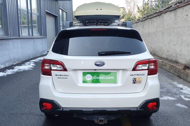 Used Subaru Outback 2017 2.5i Luxury Navigation Edition with EyeSight Exterior 4