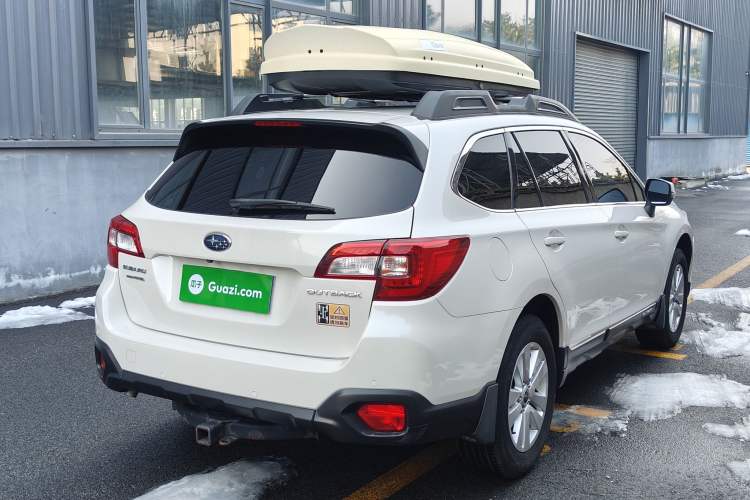 Used Subaru Outback 2017 2.5i Luxury Navigation Edition with EyeSight Exterior 5
