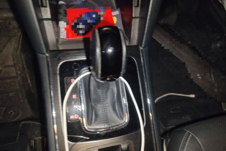 Used Subaru Outback 2017 2.5i Sport Navigation Edition Gear Lever