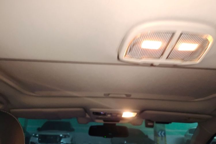 Used Subaru Outback 2017 2.5i Sport Navigation Edition with EyeSight Headliner