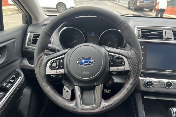 Used Subaru Outback 2017 2.5i Sport Navigation Edition with EyeSight Interior 7
