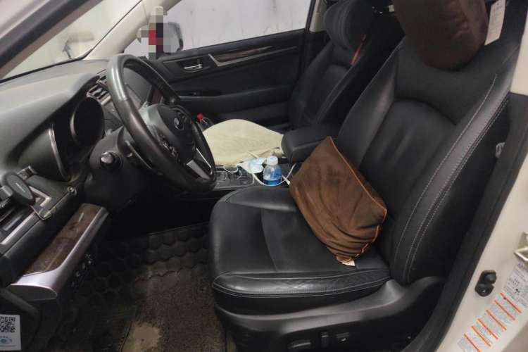 Used Subaru Outback 2017 2.5i Luxury Navigation Edition with EyeSight Left Front Seat