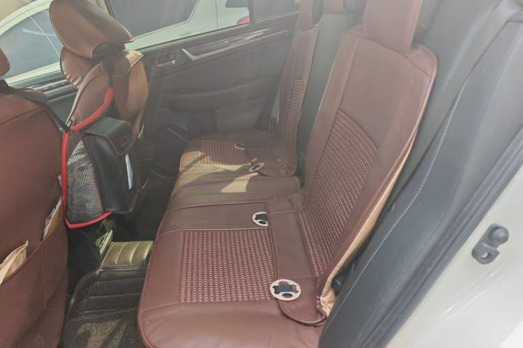 Used Subaru Outback 2017 2.5i Sport Navigation Edition with EyeSight Left Rear Seat