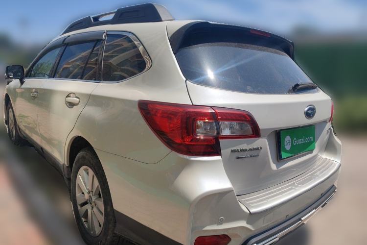 Used Subaru Outback 2017 2.5i Luxury Navigation Edition Rear Left 45 Deg