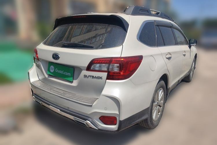 Used Subaru Outback 2017 2.5i Luxury Navigation Edition Rear Right 45 Deg