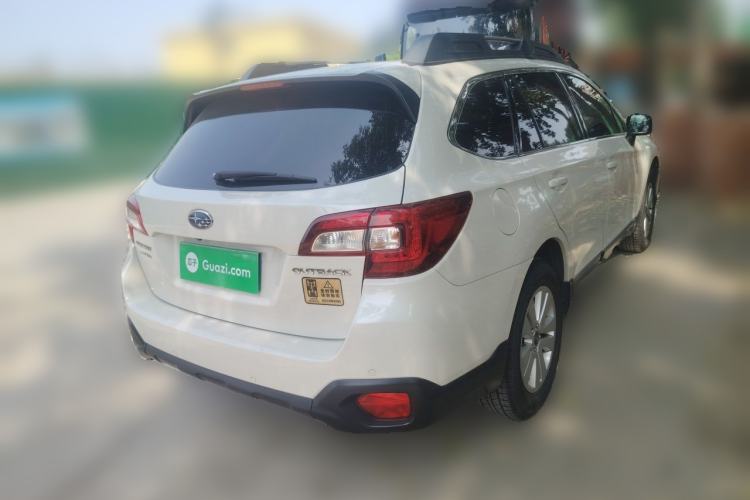 Used Subaru Outback 2017 2.5i Luxury Navigation Edition with EyeSight Rear Right 45 Deg